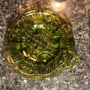 Indiana Glass Green Killarney Celtic Cross Divided Relish Dish.